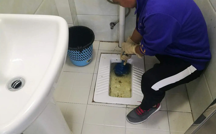 合山疏通蹲坑